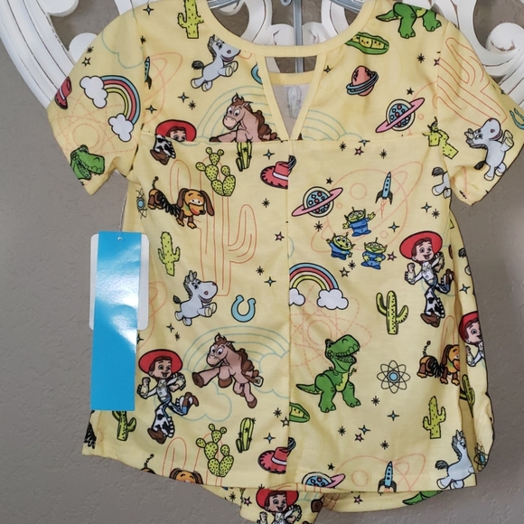 Disney PJ's - Picture 5 of 7